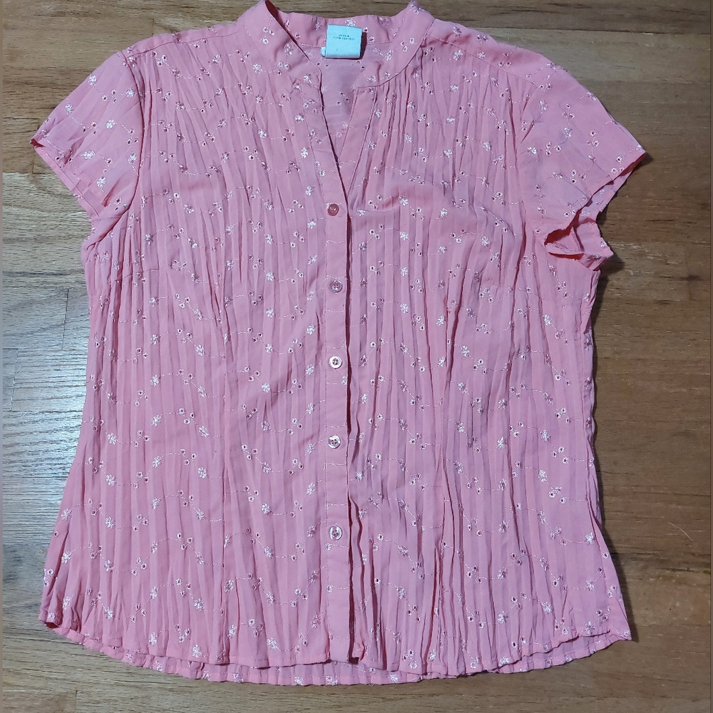 Women's East 5th Short Sleeve Pink Floral Crinkle Button Up Top Size L Large